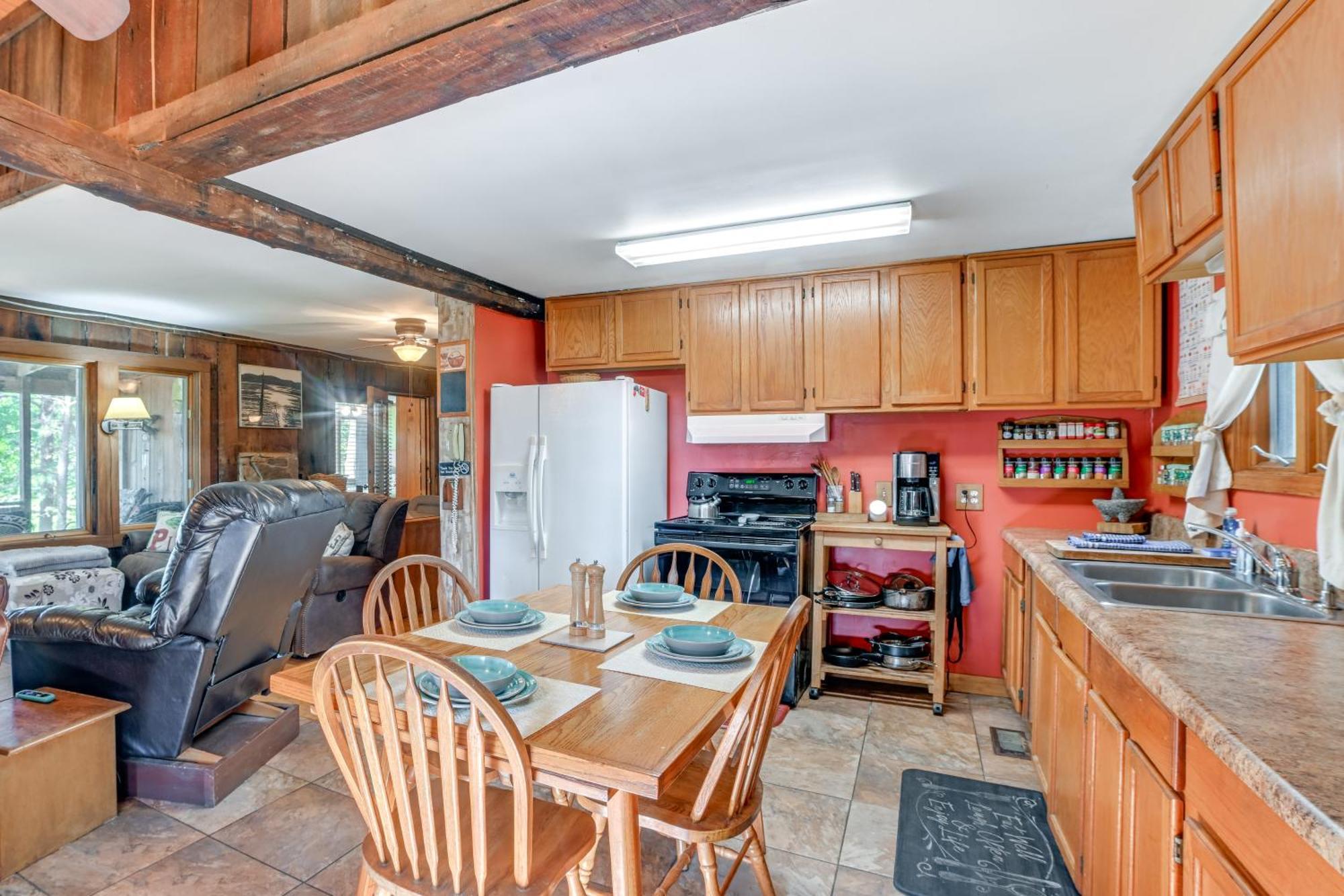 Waterfront New Concord Paradise On Kentucky Lake! Faxon Extérieur photo